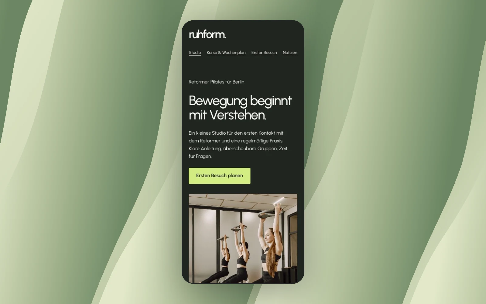 Ruhform mobile website on a coloured backdrop